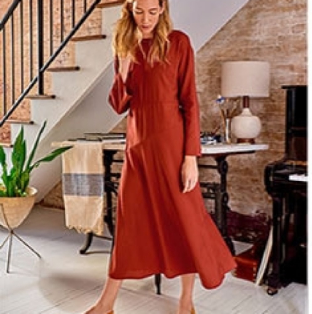 Hana Tajima + Uniqlo Tencel Flare dress
